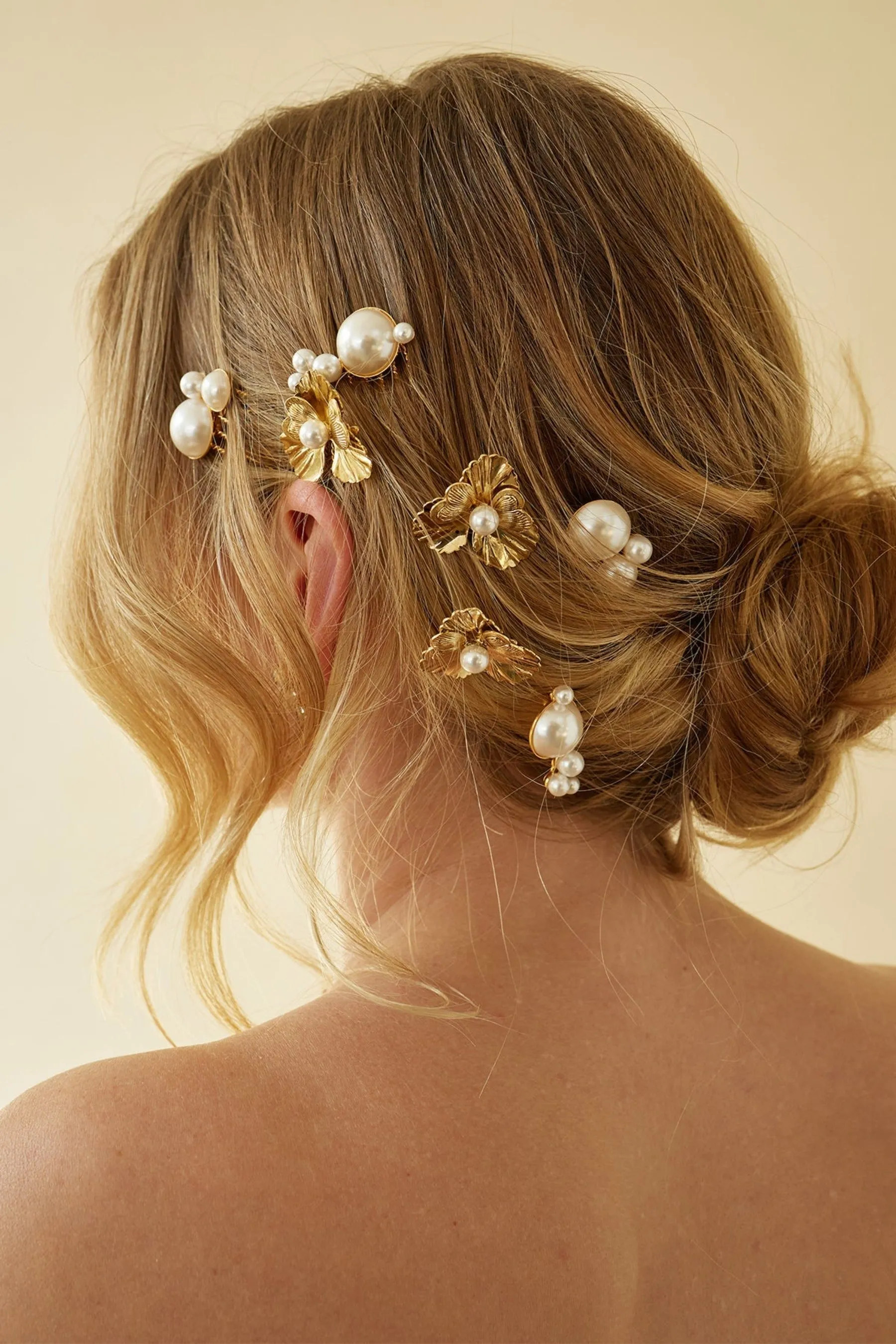 Allison Pearl Comb
