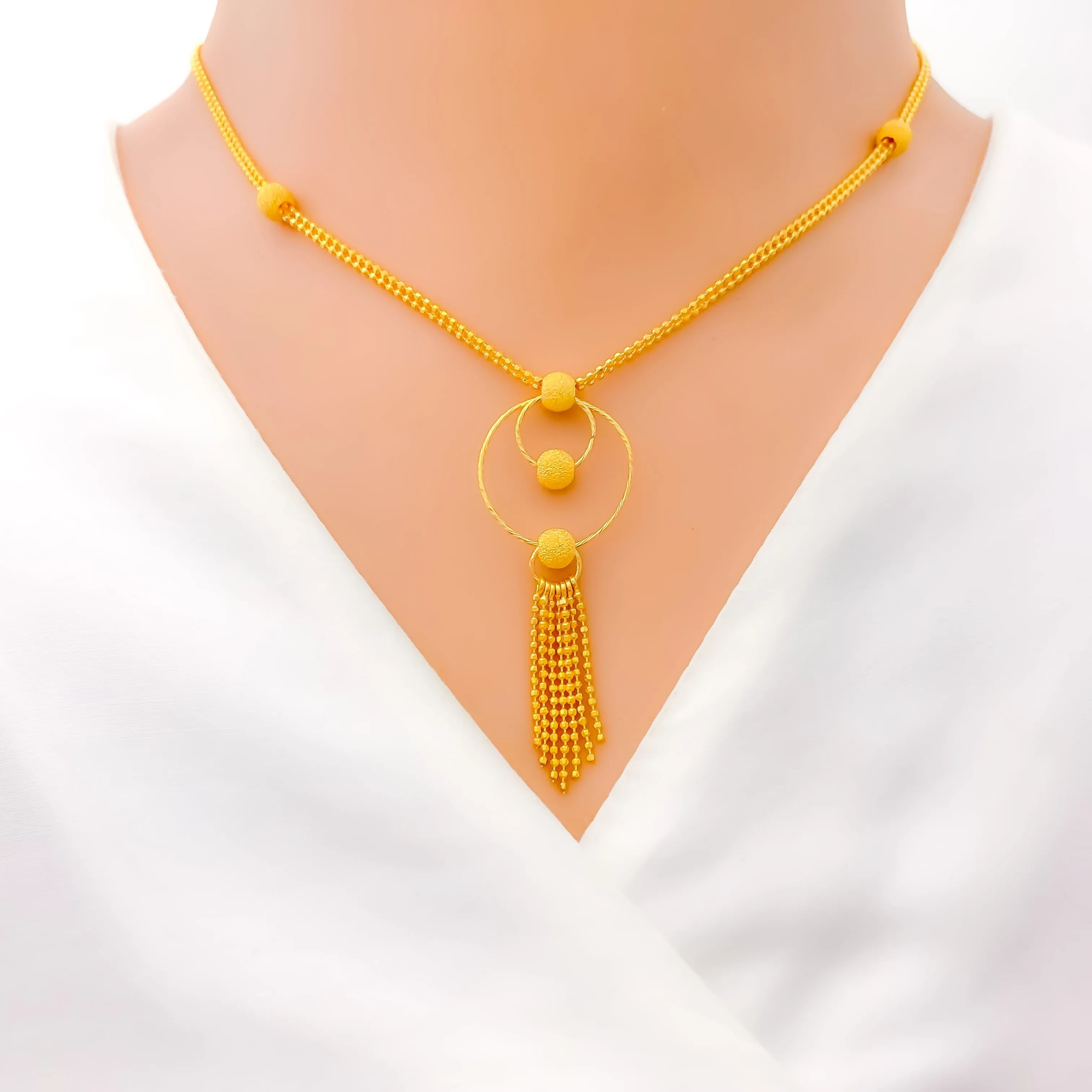 Attractive Chandelier 22k Gold Set