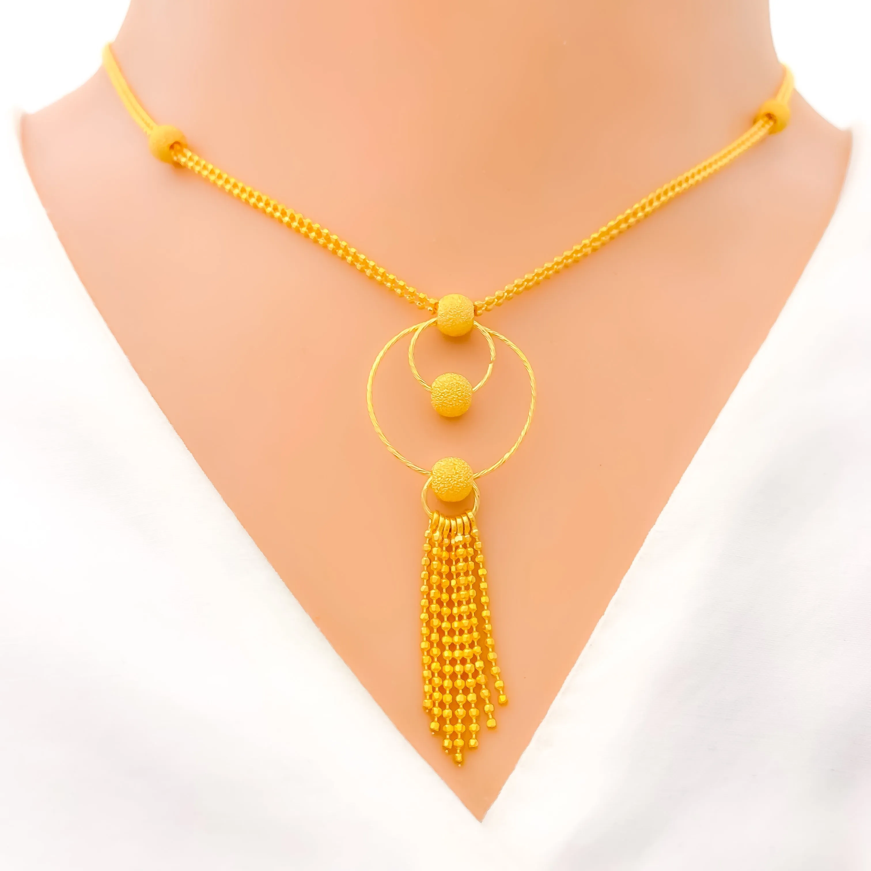 Attractive Chandelier 22k Gold Set