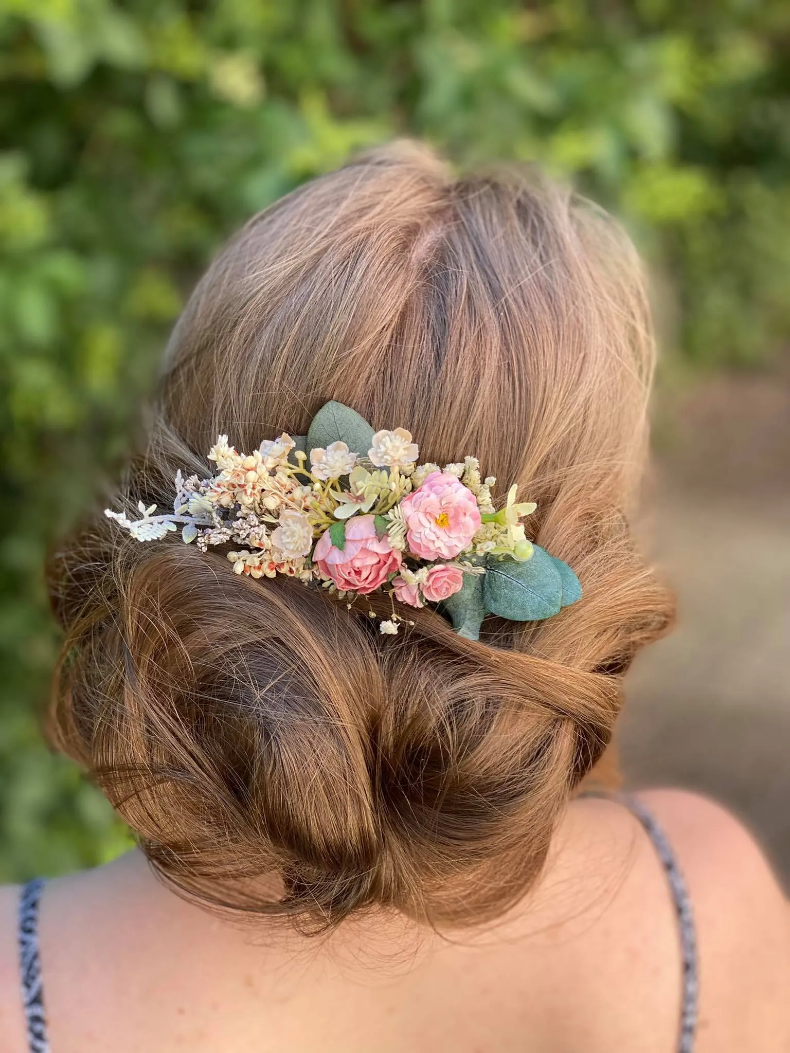 Bridal flower hair comb Peony wedding comb Pink and green headpiece Customisable wedding comb Magaela hair jewellery Romantic vintage comb
