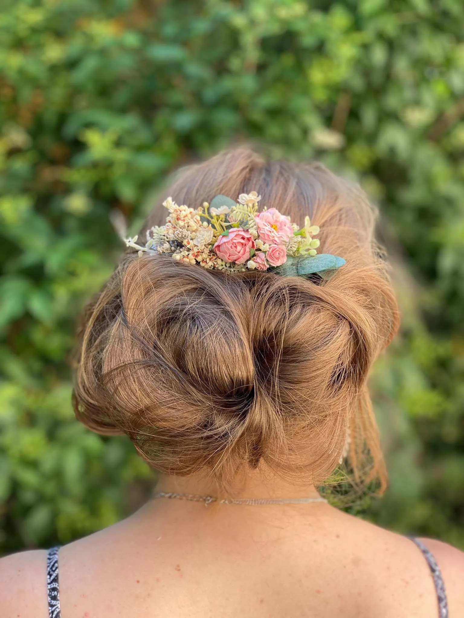 Bridal flower hair comb Peony wedding comb Pink and green headpiece Customisable wedding comb Magaela hair jewellery Romantic vintage comb