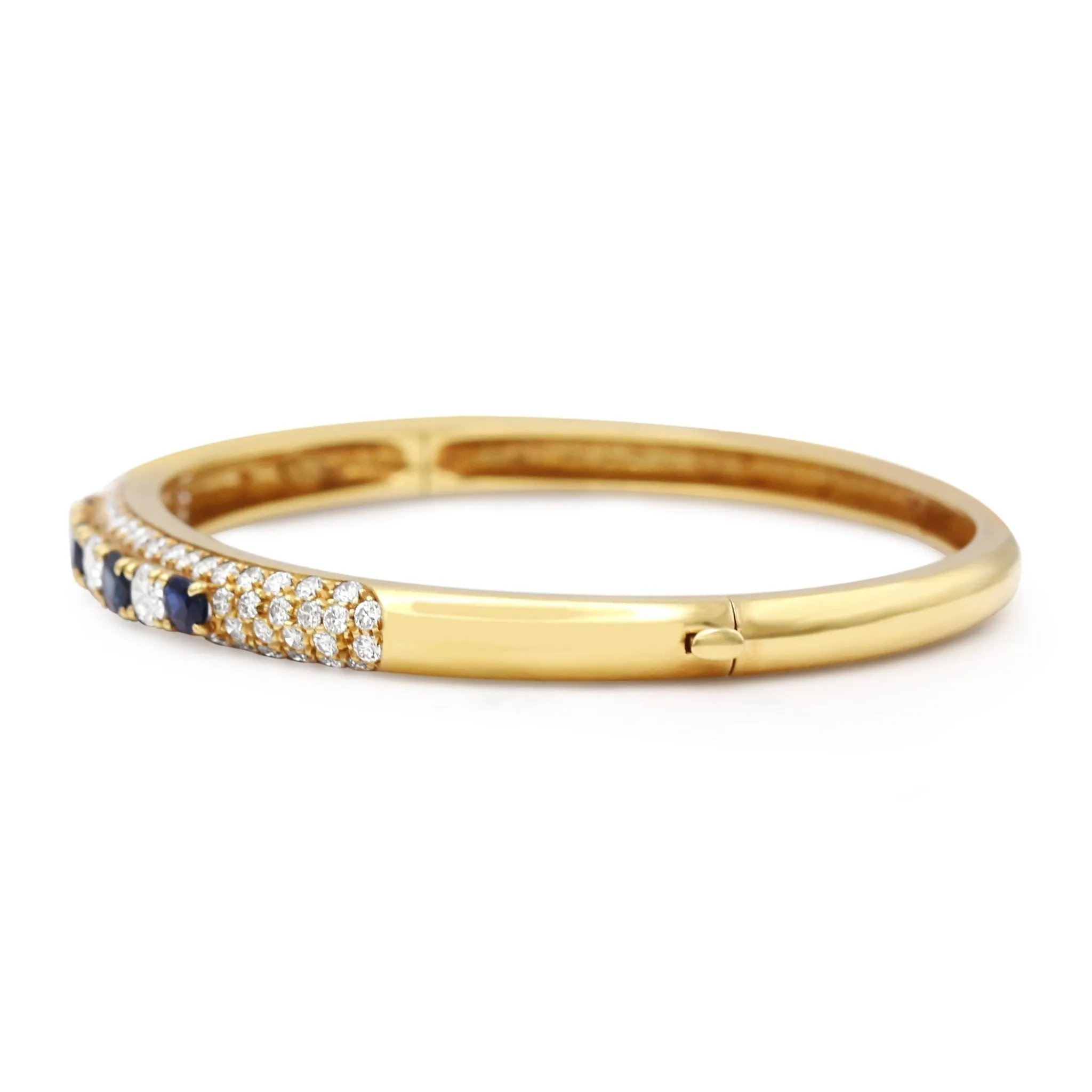 Brilliant & Oval Cut Diamond & Sapphire Bangle