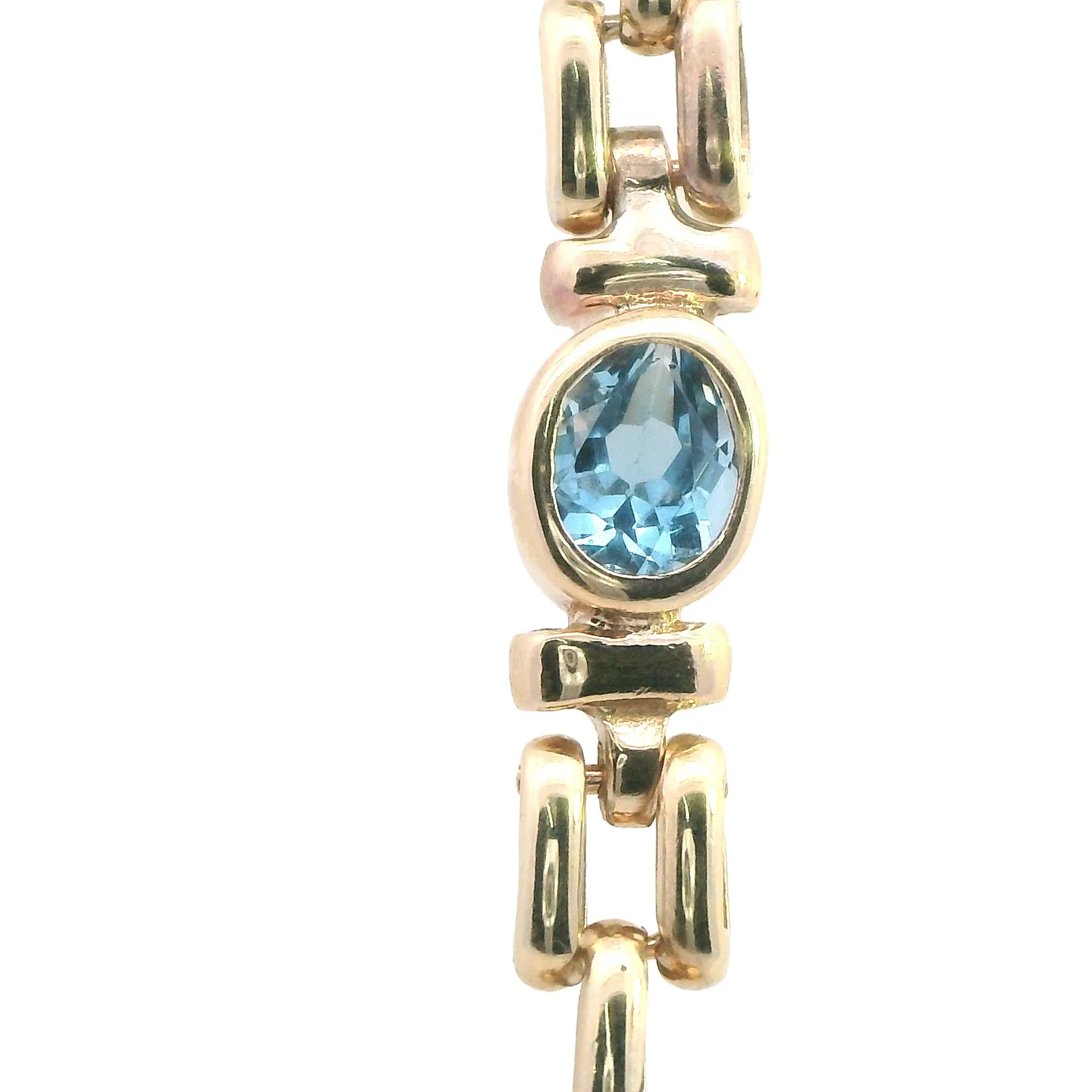 Exquisite Yellow Gold Blue Topaz Bracelet