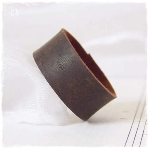 Men's Rustic Leather Ring