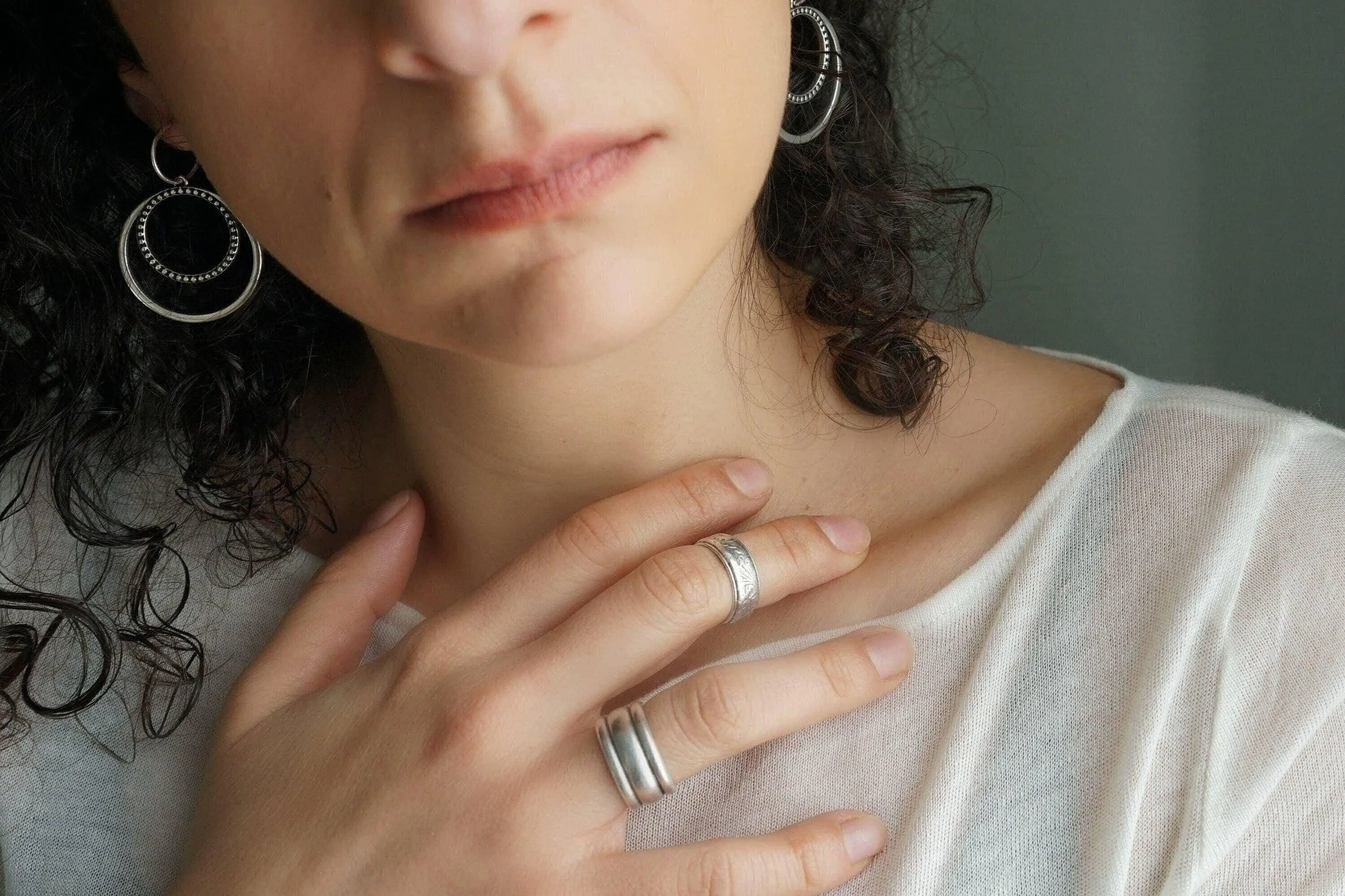Silver Band Ring with Inner Floral Pattern