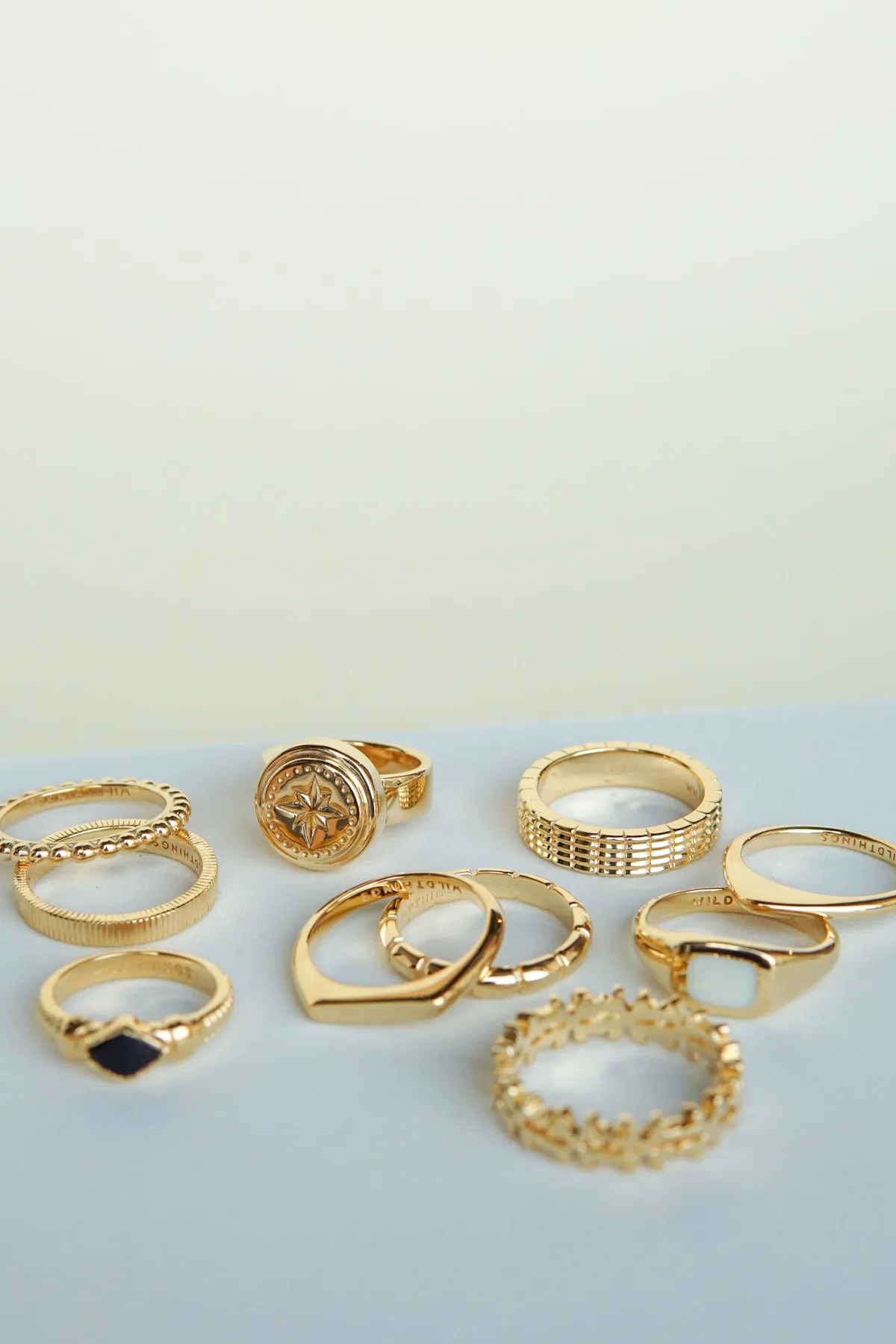 Small dots stacking ring gold plated