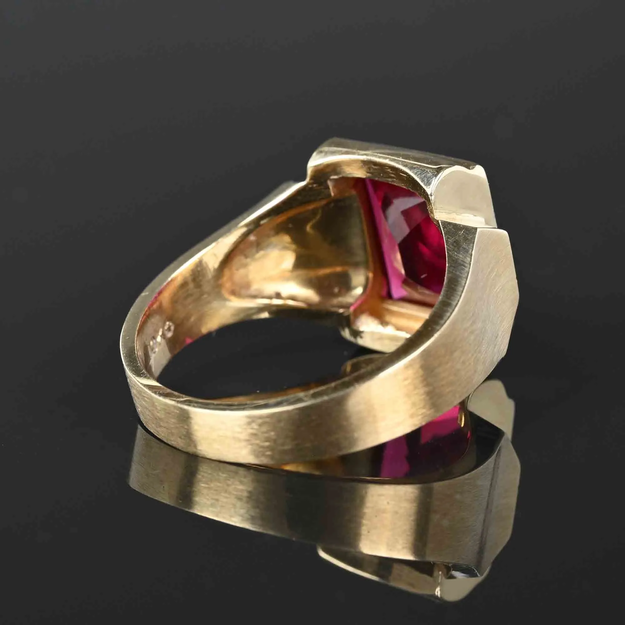 Vintage Mens Ruby Signet Ring in Gold
