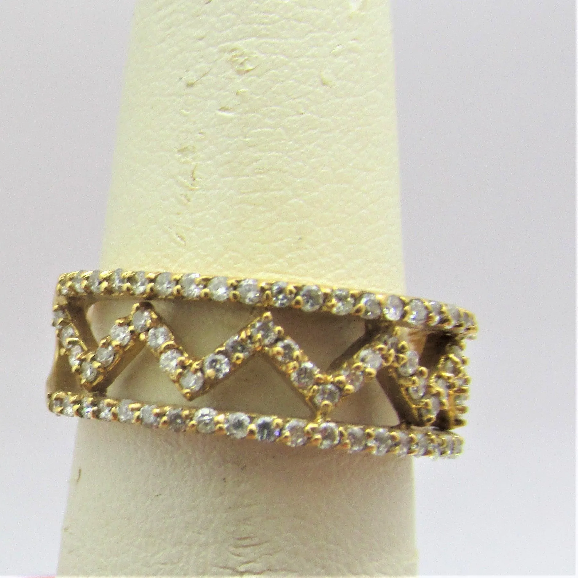 Zig Zag Diamond Band